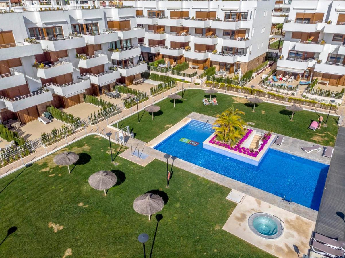 Cb Living - Modern Apartment, Terrazas De Campoamor Dehesa de Campoamor  Extérieur photo